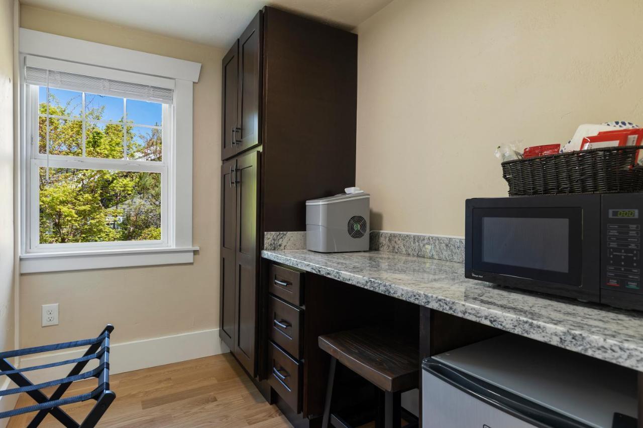 Waterfront Inn Gig Harbor Εξωτερικό φωτογραφία